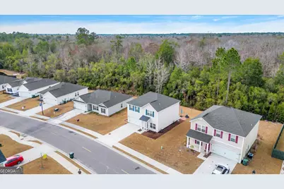 276 Brightleaf Circle, Hinesville, GA 31313 - Photo 6