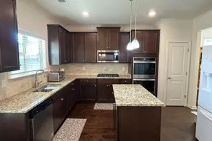 3627 Maple Hill Rd, Lithonia, GA 30038 - Photo 12