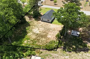 103 Continental St, Glennville, GA 30427 - Photo 4