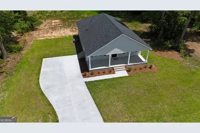103 Continental Street, Glennville, GA 30427 - Photo 6