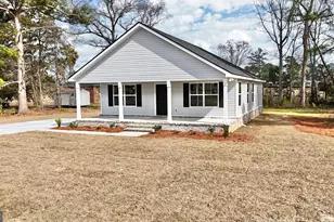 103 Continental St, Glennville, GA 30427 - Photo 6