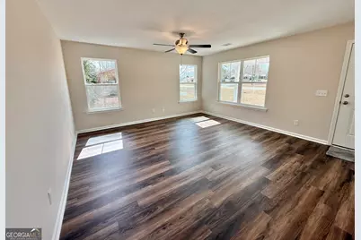 103 Continental Street, Glennville, GA 30427 - Photo 8