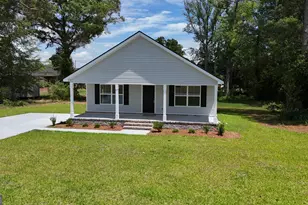 103 Continental St, Glennville, GA 30427 - Photo 2