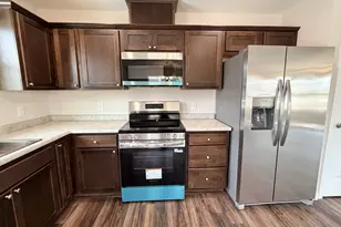 103 Continental St, Glennville, GA 30427 - Photo 14