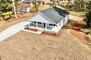 103 Continental St, Glennville, GA 30427 - Photo 4