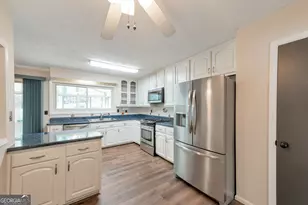 3208 Corktree, Lithonia, GA 30038 - Photo 10