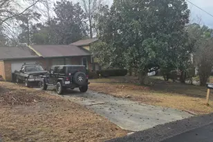 3762 Fairington Dr, Hephzibah, GA 30815 - Photo 2