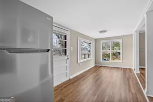 126 Elizabeth Cir, Jackson, GA 30233 - Photo 18