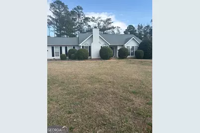 219 Ferguson Avenue, Locust Grove, GA 30248 - Photo 2