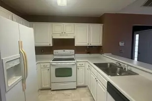 219 Ferguson Ave, Locust Grove, GA 30248 - Photo 4