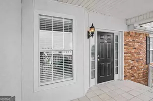 16 Intown Pl, Fayetteville, GA 30214 - Photo 2