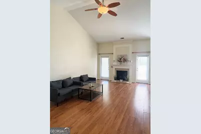 7367 Poppy Way, Union City, GA 30291 - Photo 4