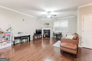 801 Village Field Ct, Suwanee, GA 30024 - Photo 6