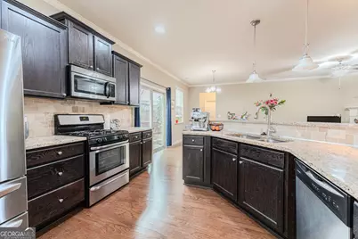 801 Village Field Court, Suwanee, GA 30024 - Photo 14