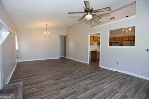 735 Kadi Ln, Hinesville, GA 31313 - Photo 2