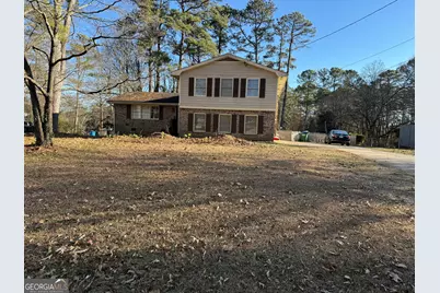 4722 Kenneth Drive SW, Lilburn, GA 30047 - Photo 2