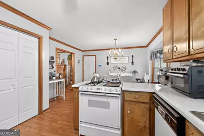 196 Regal Way W, McDonough, GA 30253 - Photo 18