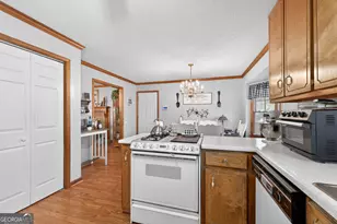 196 Regal Way W, McDonough, GA 30253 - Photo 18