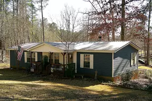 5859 Lake Sinclair Dr, Sparta, GA 31087 - Photo 1