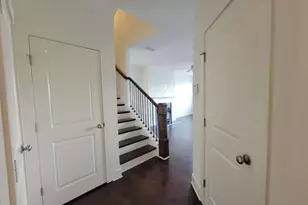 116 Auburn Gate Ln, Auburn, GA 30011 - Photo 2