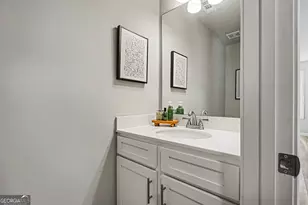 994 Lakeview Dr, Commerce, GA 30529 - Photo 16