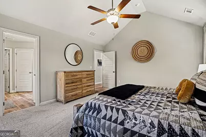 994 Lakeview Drive, Commerce, GA 30529 - Photo 20