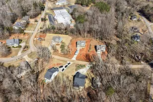 994 Lakeview Dr, Commerce, GA 30529 - Photo 40