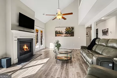 994 Lakeview Drive, Commerce, GA 30529 - Photo 6