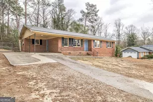 2315 Silver Pines Dr, Macon, GA 31206 - Photo 4