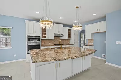 6810 Rocking Horse Lane, Cumming, GA 30040 - Photo 12