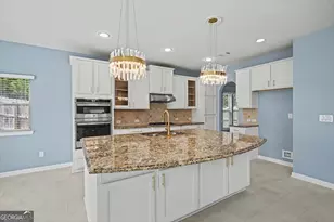 6810 Rocking Horse Ln, Cumming, GA 30040 - Photo 12