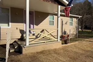 5140 Phoenix St, Cumming, GA 30041 - Photo 2