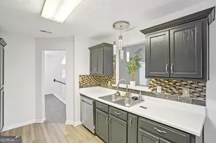 83 Huntington Ct, Newnan, GA 30265 - Photo 12