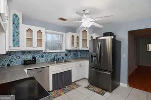 112 Lumpkin View Dr, Cleveland, GA 30528 - Photo 2