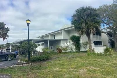 8350 Savannah Trace Circle #206, Tampa, FL 33615 - Photo 2