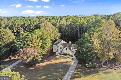 370 Woodcreek Lane, Fayetteville, GA 30215 - Photo 2