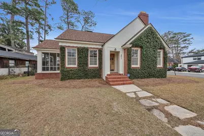 201 E Brookwood Place, Valdosta, GA 31602 - Photo 2