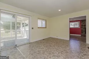 307 Johnson St, La Fayette, GA 30728 - Photo 8