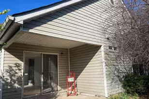 5733 Rockaway Dr, Union City, GA 30291 - Photo 4