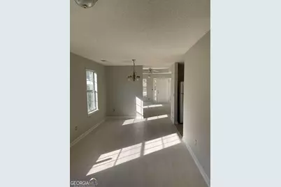 5733 Rockaway Drive, Union City, GA 30291 - Photo 6