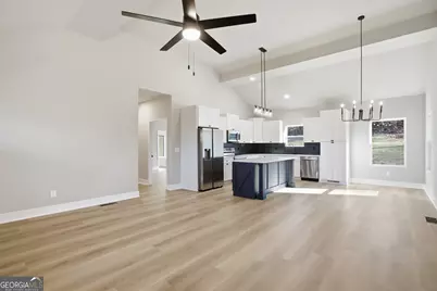 348 Bow Drive, Lavonia, GA 30553 - Photo 8