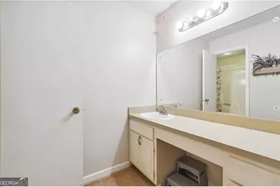 4185 Meadow Court, Marietta, GA 30066 - Photo 22