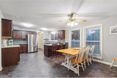 4185 Meadow Court, Marietta, GA 30066 - Photo 18