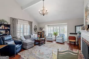 1051 Club Pl NE, Brookhaven, GA 30319 - Photo 4