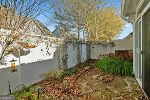 2430 Clock Face Ct, Lawrenceville, GA 30043 - Photo 20