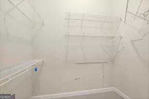 711 Cosmopolitan Dr NE, Atlanta, GA 30324 - Photo 16