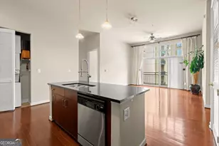 711 Cosmopolitan Dr NE, Atlanta, GA 30324 - Photo 4