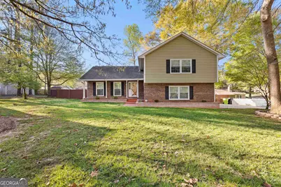 102 Bluegill Trace, Peachtree City, GA 30269 - Photo 1