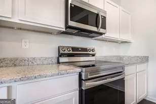 110 Bulloch Ct, Byron, GA 31008 - Photo 18