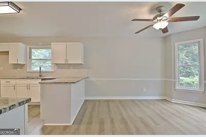 85 Holly Springs Road, Sharpsburg, GA 30277 - Photo 10